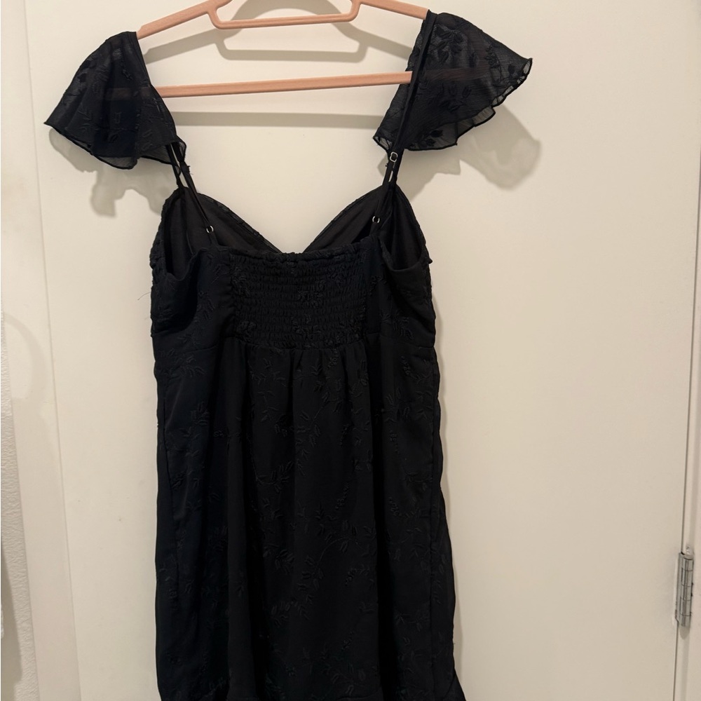 NEW WITH TAGS Betsy Johnson Size Small Elegant Black Sleeveless Dress